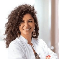 Dr Aslı Datlı, chirurgienne plastique et reconstructrice à Istanbul
