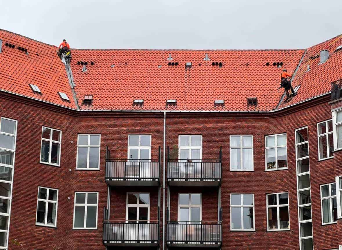 Facadeinspektion på rød murstensejendom