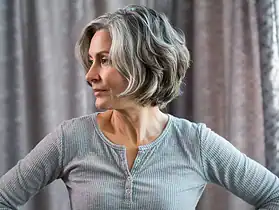 Coupe de cheveux gris dégradé
