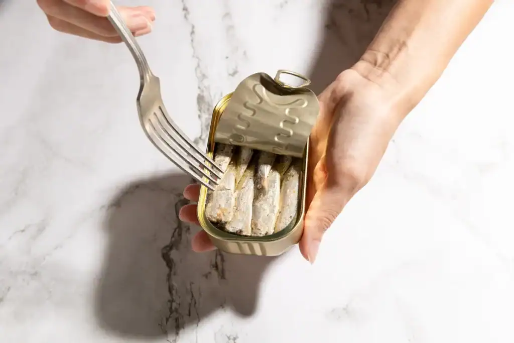 Sardines et cheveux actifs