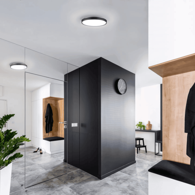 BRUNSWICK_FM43518-BK-5CCT_LIFESTYLE-1