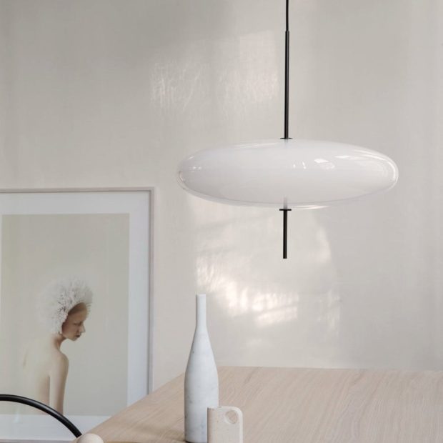 ST-Astep_0619_FwS_Model_2065_900x