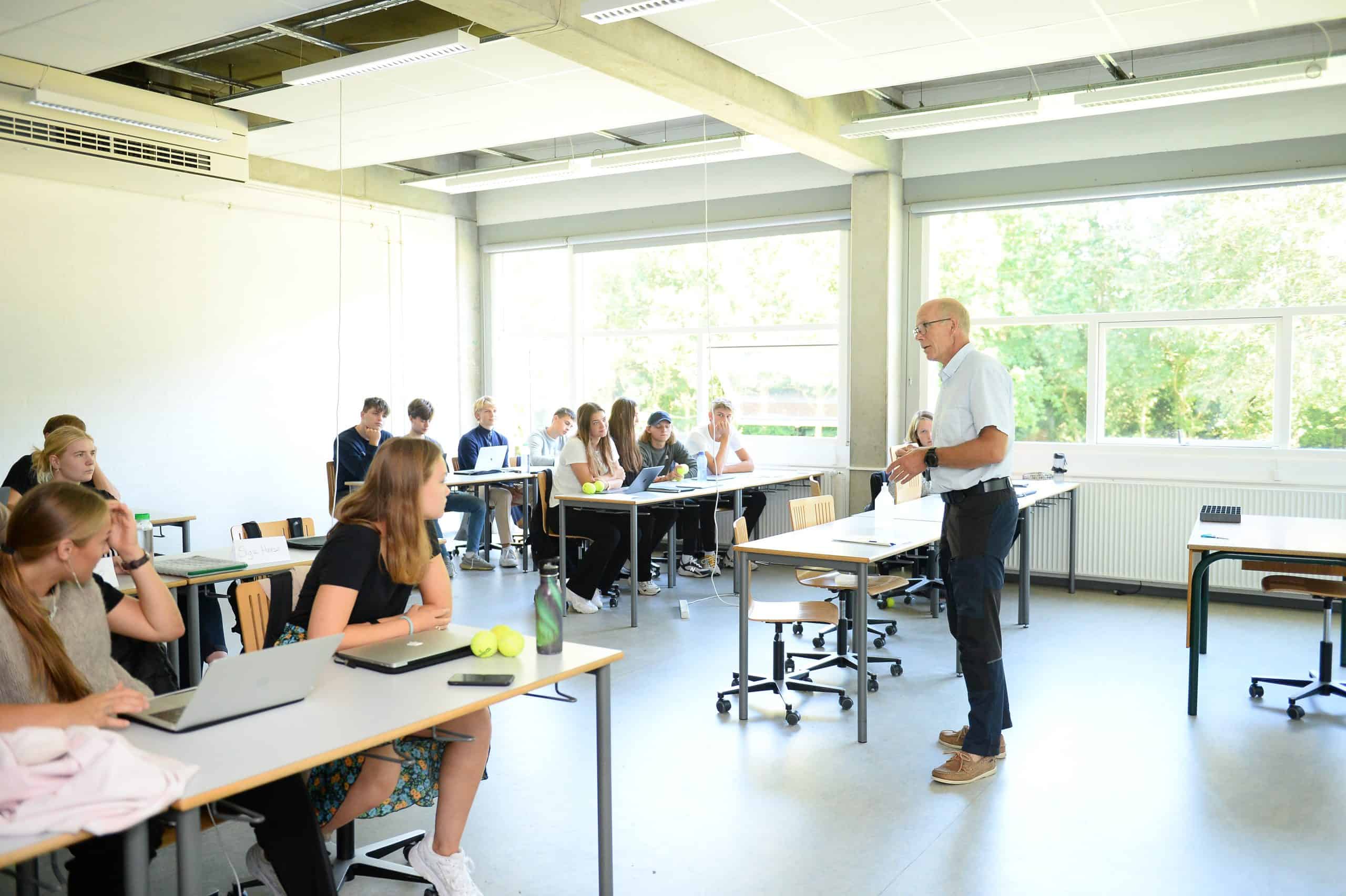 Repræsentativt billede af link til siden 'Personale'