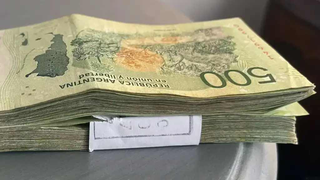 argent liquide Argentine sans déclaration