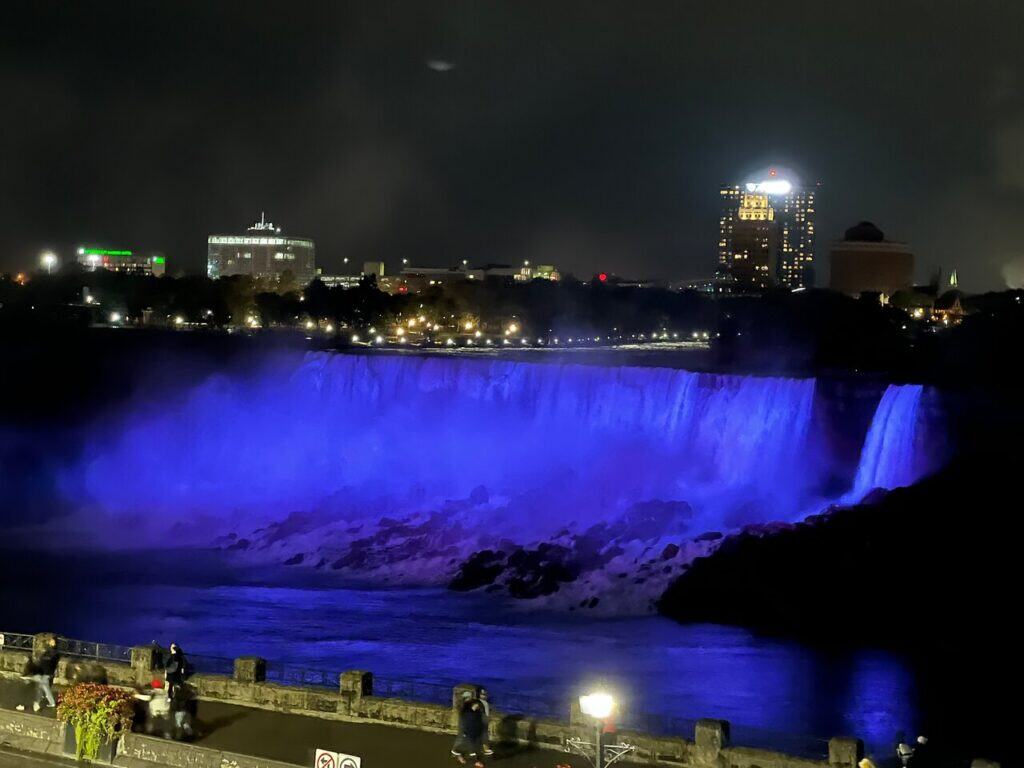 de nuit chute du niagara hiver