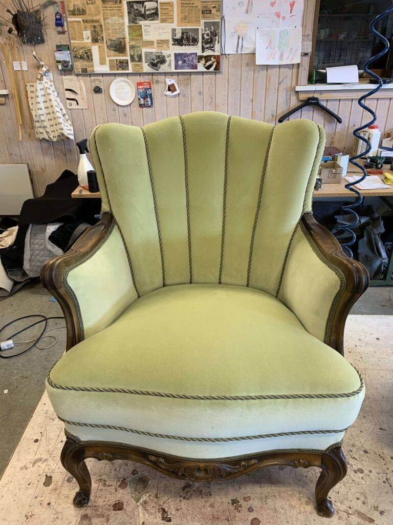 Grøn designerstol i velur