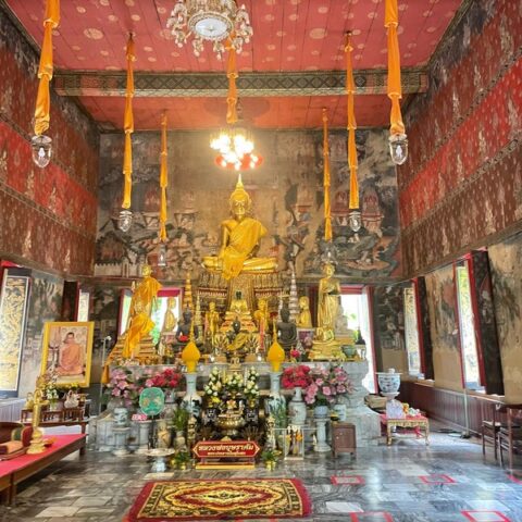 Bangkok hidden gem temple in Thonburi