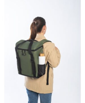 ROMA L. Kylväska som ryggsäck stoppad i återvunnen polyester 600D ripstop 16L, flaggspel, vimpelspel, bunting, Handburgareflaggor, Cocktailflaggor, Tandpetarflaggor, fasadflagga, kioskflagga, trottoarpratare, Globalt Mål, Globala Mål, Globalt mål, globala målen kub, displaykub tryck, globala målen tryck kub, globalt mål tryck, skummkub, Saccosäck, eventmöbler, saccosäck, beanbag, mässbord, broschyrställ, rollup, Banderoll, öletiketter, vinetiketter, Banderoller, mässväggar, mässmonter, mässmontrar, beachflaggor, Expo, Print, Förpackningar, Etiketter, tryck, giveaways, öletiketter, etiketter, reklamprodukter, banderoller, dekal, dekaler, mässmontrar, profilkläder med tryck, reklamprodukter, giveaways, företagsprofilering, USB med tryck, kepsar med tryck, t-shirts med tryck, reflexer, isskrapor med tryck, beachflaggor, vattenflaskor med tryck, eventtält, tygvepor, broschyrhållare, arbetskläder med tryck, paraplyer med tryck, pennor med tryck, storformatsprint, flyers, dekaler, fönsterfolie, forex, hyllvippor, broschyrer, etiketter, öletiketter, produktetiketter, vinetiketter, livsmedelsetiketter, reklamkläder, reklamtryck, tryckeri, trycksaker, reklamartiklar, tryckta produkter, storformat, exponeringsmaterial, digitaltryck, rollups med tryck, tryckta banderoller, mässmaterial, expomaterial, profilreklam, varumärkesprofilering, mässväggar, takdisplayer, expo tryck, print tryck, displaymaterial, reklamflaggor, flaggor med tryck, mobil mässmonter, tryckt marknadsföring, textiltryck, kundgåvor, logotyptryck, specialtryck, ExpoTryck, expotryck.se, rollups, banderoller, eventmöbler, eventstol, eventtält, vepor, vepa, flaggor, flagga, reklamflagga, logotypflagga, företagsflagga, företagsflaggor, distplayställ, takdisplay, beachflagga, beachflaggor, bas, markfäste, vinylbanderoll, meshbanderoll, banderoll, pvc banderoll, takdisplay, displaykub, kub med tryck, display kub, displayskylt, displayställ, informationsskylt, windtracker, windtracker flagga, hög flagga, windtracker system, windtracker-kit, windtrackerkit, windtrackersystem, snäppram, trappa snäppram, snäppramlist, displayskyltar, displayställ, butik, forex, forexskylt, dörrhängare, dörr hängare, etiketter, etiketter på rulle, trycka etiketter,