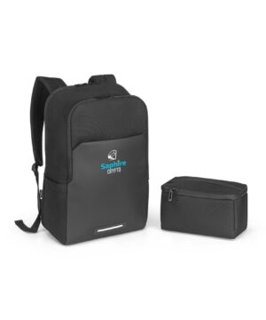 BELFAST. 2-i-1-ryggsäck med termoväska som kan användas tillsammans eller separat, flaggspel, vimpelspel, bunting, Handburgareflaggor, Cocktailflaggor, Tandpetarflaggor, fasadflagga, kioskflagga, trottoarpratare, Globalt Mål, Globala Mål, Globalt mål, globala målen kub, displaykub tryck, globala målen tryck kub, globalt mål tryck, skummkub, Saccosäck, eventmöbler, saccosäck, beanbag, mässbord, broschyrställ, rollup, Banderoll, öletiketter, vinetiketter, Banderoller, mässväggar, mässmonter, mässmontrar, beachflaggor, Expo, Print, Förpackningar, Etiketter, tryck, giveaways, öletiketter, etiketter, reklamprodukter, banderoller, dekal, dekaler, mässmontrar, profilkläder med tryck, reklamprodukter, giveaways, företagsprofilering, USB med tryck, kepsar med tryck, t-shirts med tryck, reflexer, isskrapor med tryck, beachflaggor, vattenflaskor med tryck, eventtält, tygvepor, broschyrhållare, arbetskläder med tryck, paraplyer med tryck, pennor med tryck, storformatsprint, flyers, dekaler, fönsterfolie, forex, hyllvippor, broschyrer, etiketter, öletiketter, produktetiketter, vinetiketter, livsmedelsetiketter, reklamkläder, reklamtryck, tryckeri, trycksaker, reklamartiklar, tryckta produkter, storformat, exponeringsmaterial, digitaltryck, rollups med tryck, tryckta banderoller, mässmaterial, expomaterial, profilreklam, varumärkesprofilering, mässväggar, takdisplayer, expo tryck, print tryck, displaymaterial, reklamflaggor, flaggor med tryck, mobil mässmonter, tryckt marknadsföring, textiltryck, kundgåvor, logotyptryck, specialtryck, ExpoTryck, expotryck.se, rollups, banderoller, eventmöbler, eventstol, eventtält, vepor, vepa, flaggor, flagga, reklamflagga, logotypflagga, företagsflagga, företagsflaggor, distplayställ, takdisplay, beachflagga, beachflaggor, bas, markfäste, vinylbanderoll, meshbanderoll, banderoll, pvc banderoll, takdisplay, displaykub, kub med tryck, display kub, displayskylt, displayställ, informationsskylt, windtracker, windtracker flagga, hög flagga, windtracker system, windtracker-kit, windtrackerkit, windtrackersystem, snäppram, trappa snäppram, snäppramlist, displayskyltar, displayställ, butik, forex, forexskylt, dörrhängare, dörr hängare, etiketter, etiketter på rulle, trycka etiketter,