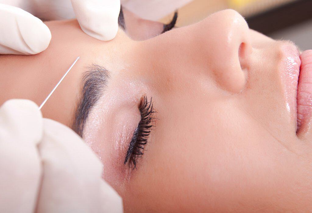 Combien de seringues d'acide hyaluronique faut-il pour le visage injection