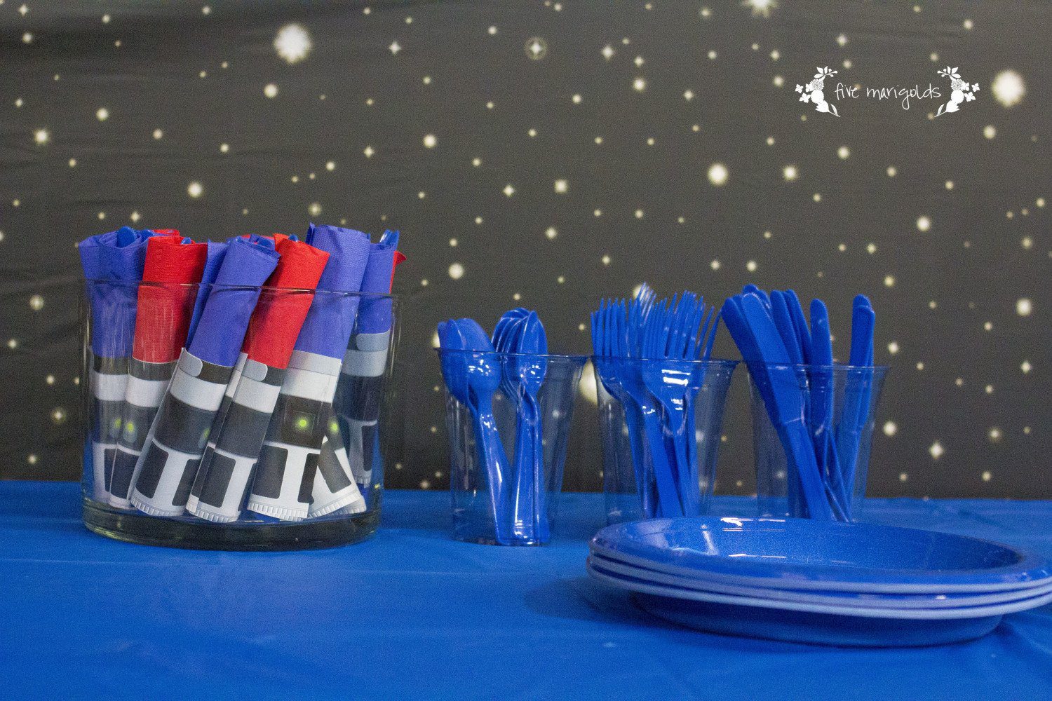 Star Wars Birthday Party Boba Fett Buffet Light Saber Napkin Rings | www.fivemarigolds.com