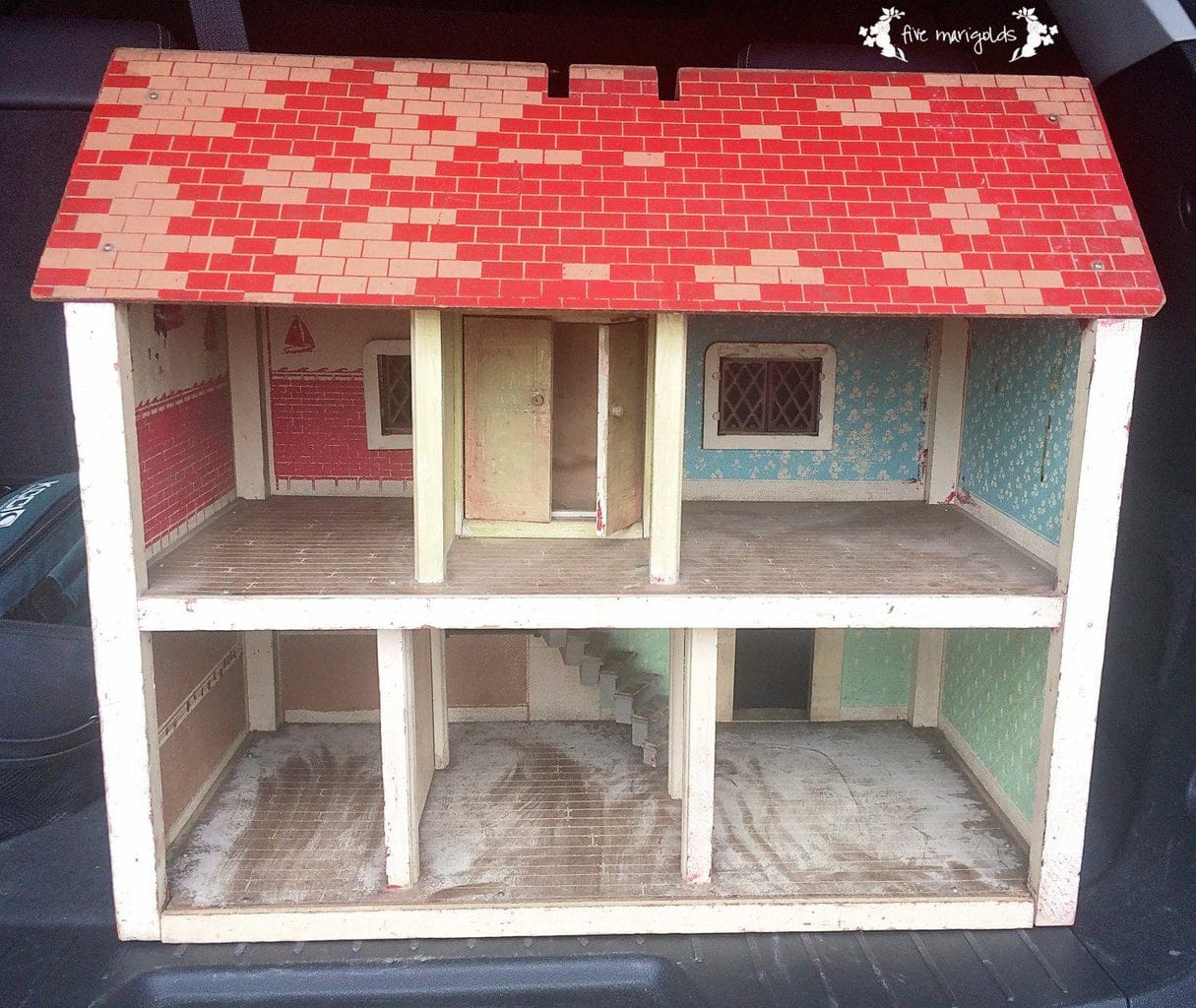 Vintage Doll House Makeover Before | Five Marigolds