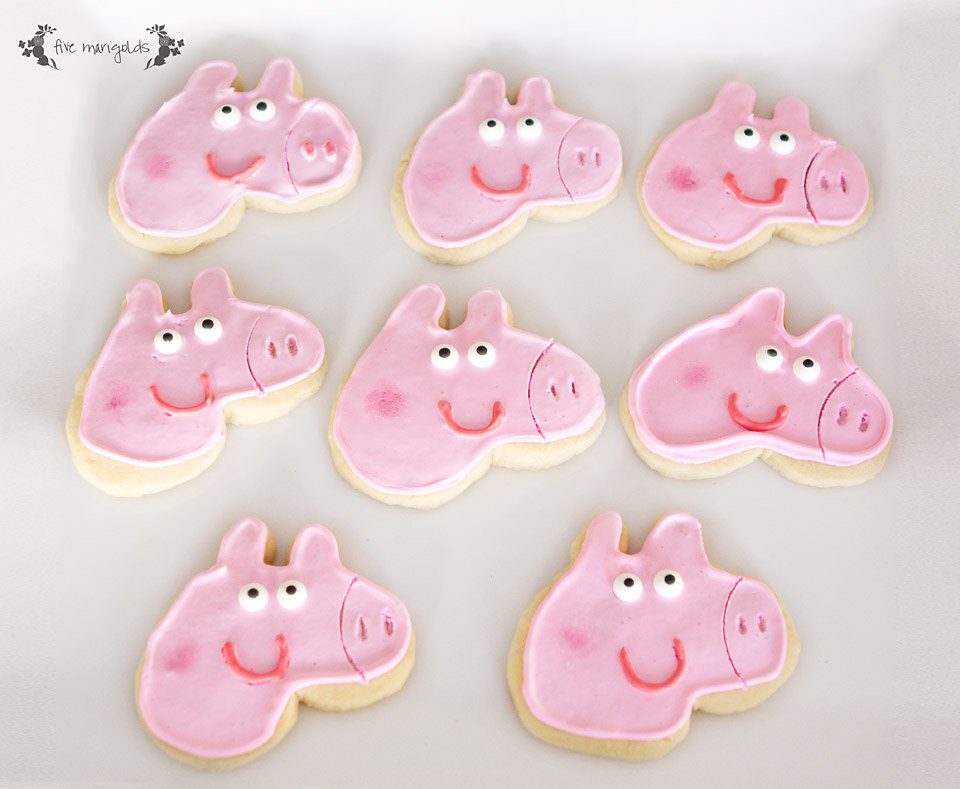 DIY Peppa Pig Custom Cookie Cutter Tutoral $1 | Five Marigolds