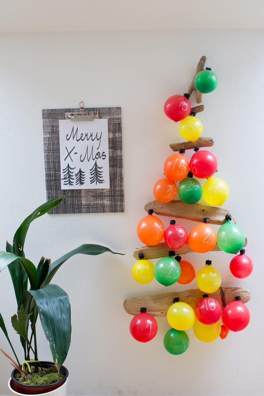 Round-up of 15 Inspiring DIY Advent Calendars | Five Marigolds
