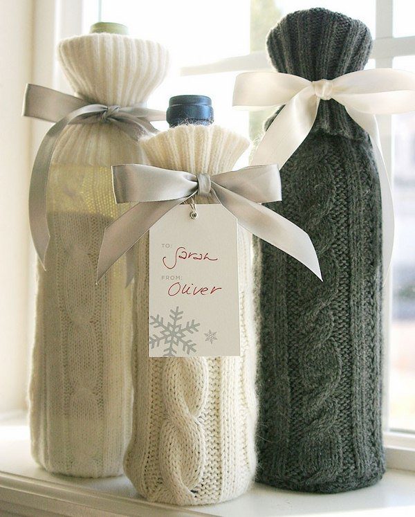 Free Wine Labels for Moms + 10 DIY ideas for gift wrapping wine