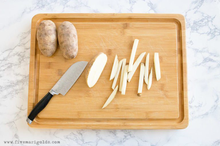 Baked Rosemary Garlic Fries with Fancy Dipping Sauce appetizer recipe #ad #KetchupWithFrenchs