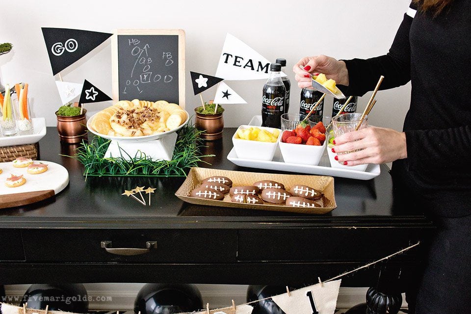Score Points with the Ultimate Game Day Party #ReadyForKickoff #ad