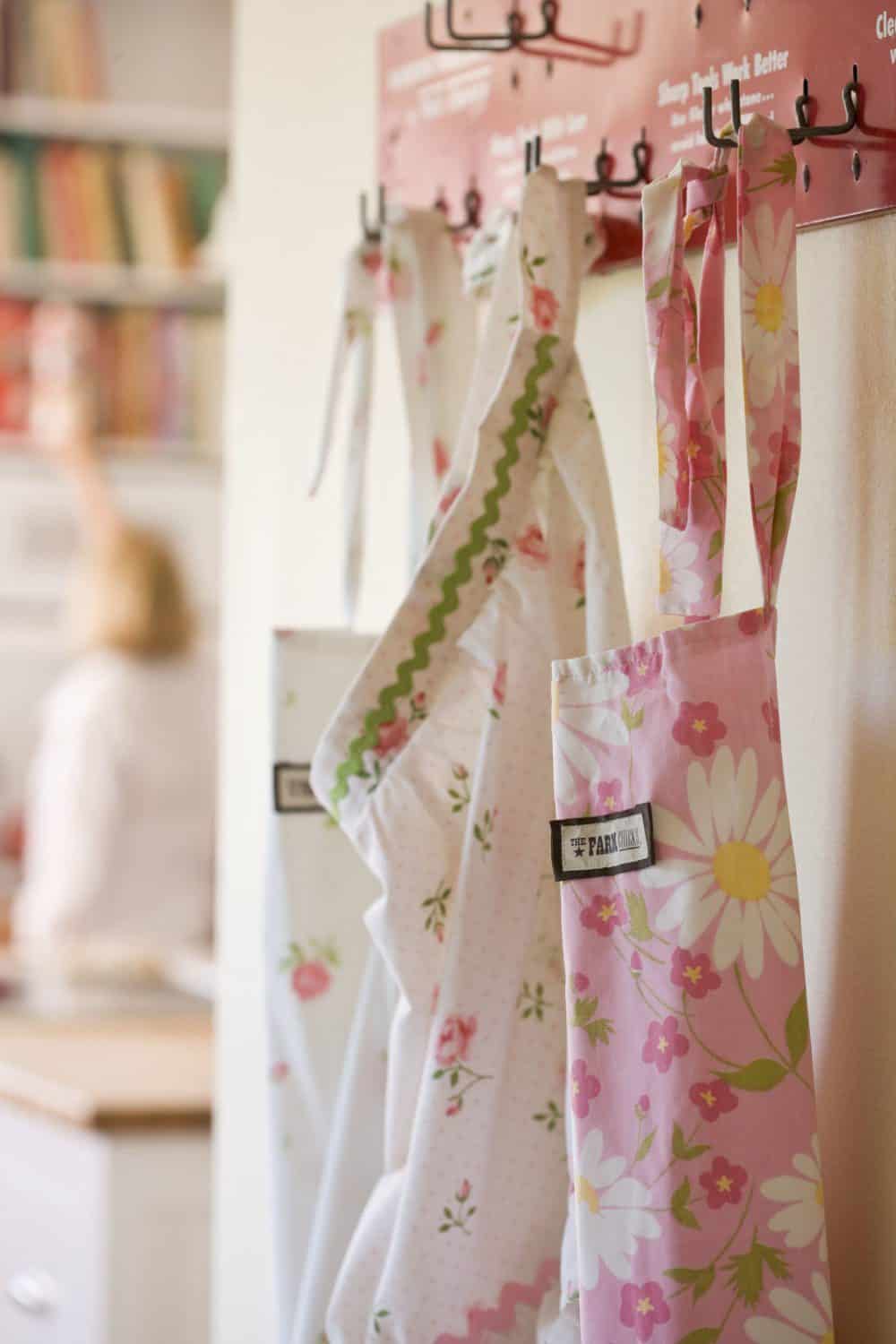 vintage sheet apron
