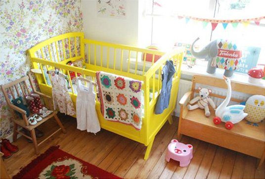 10 Inspiring Ways to Use Vintage Afghans | Five Marigolds