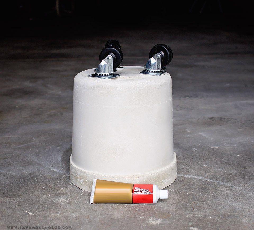 DIY Industrial Cooler + Convertible Planter for less than $10 | Five Marigolds #SummertimeCerveza #ad