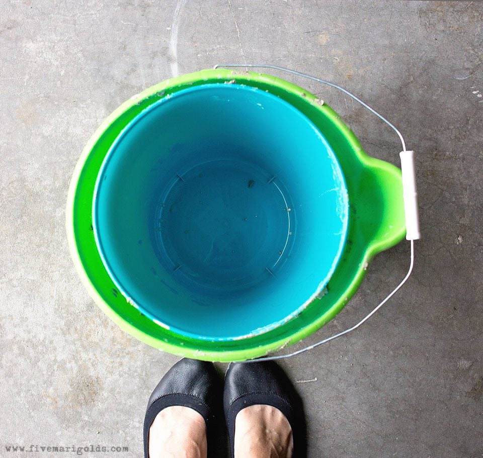 DIY Industrial Cooler + Convertible Planter for less than $10 | Five Marigolds #SummertimeCerveza #ad