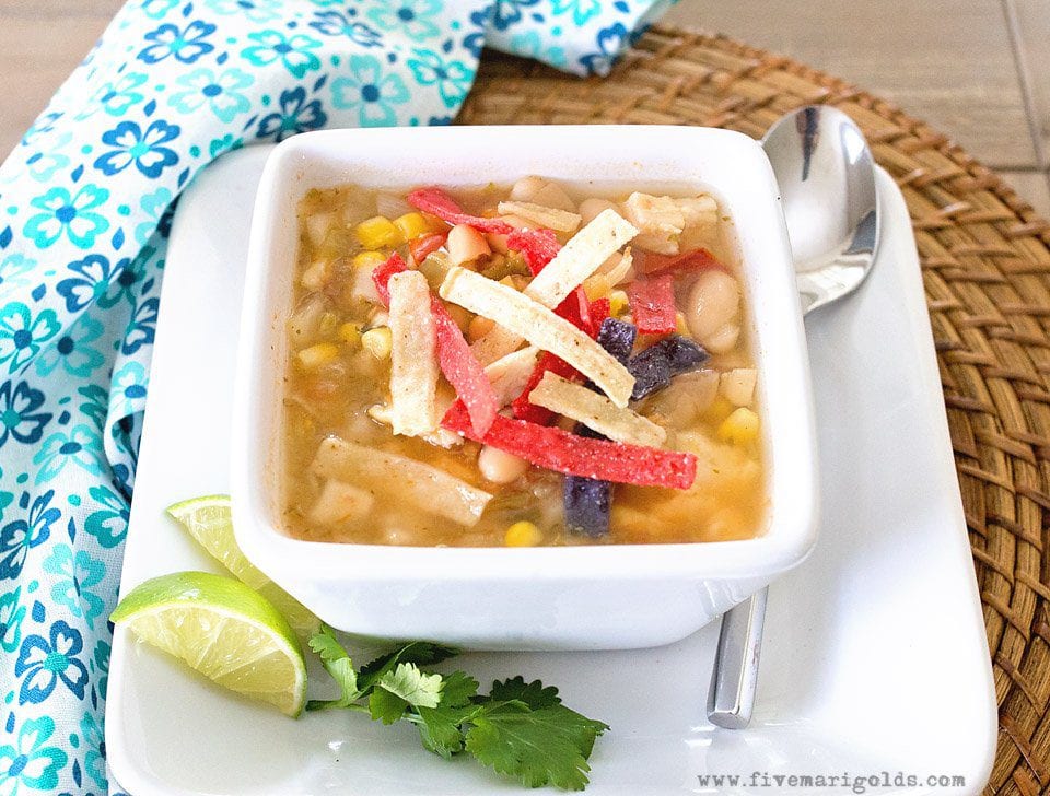 Slow Cooker White Chicken Chili