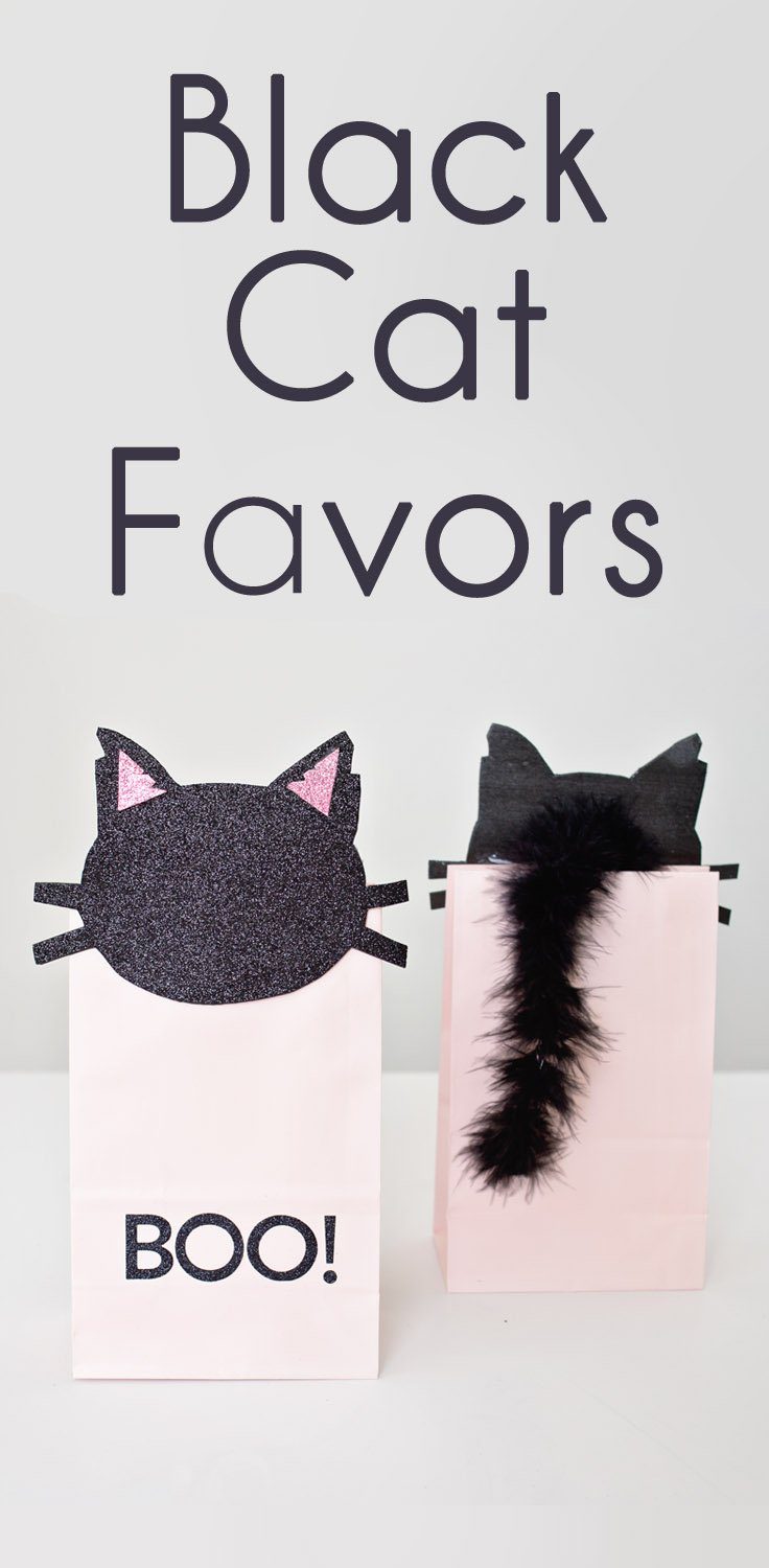Pink and Black Cat Halloween Bags with Free Printables. Would make great Birthday Favors and Halloween BOO Bags.