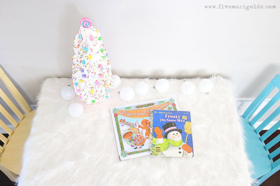 Family friendly modern farmhouse Christmas Home Tour features living room, play room and girls' bedroom. | Five Marigolds