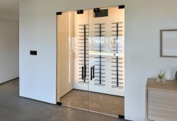 Fort Glass Residential Custom Glass Wine Display