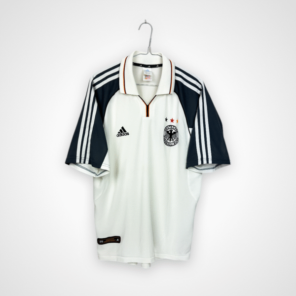 Niemcy 2000/02 Home [M]