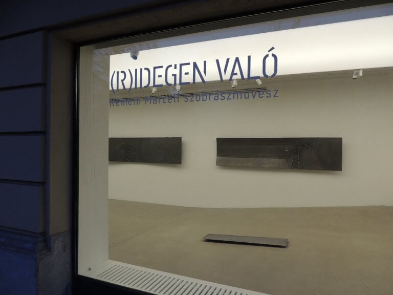 (R)idegen való