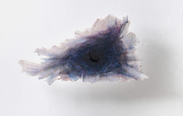 Kiállításmegnyitó | Organikusan sérülő szimmetria