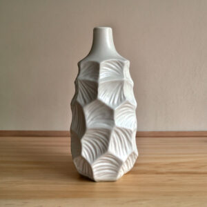 Florero Céramica Blanco 12 x 25 x 12 cm.