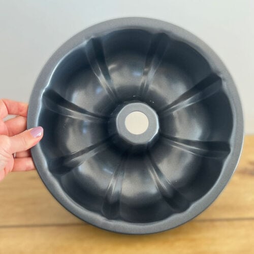 Molde Bundt Flanera Redondo Betty Crocker 25,5 cm. - Imagen 4
