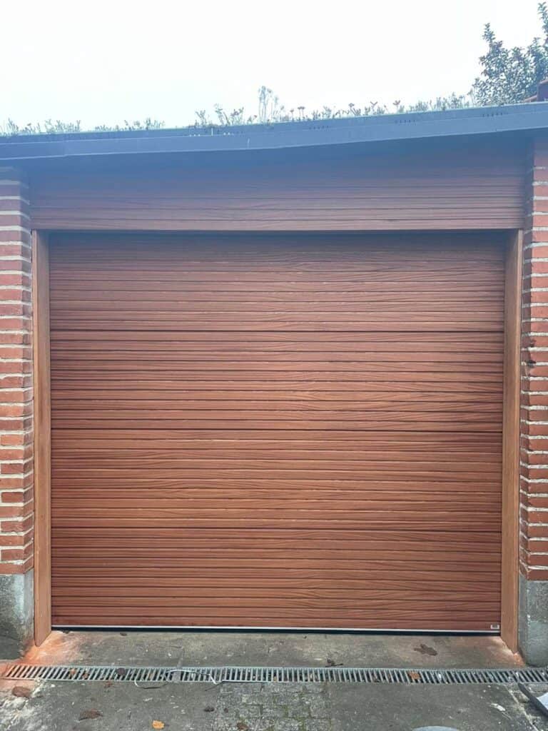 ny carport bygget at tømrer