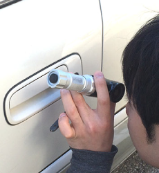 車のインロック開錠