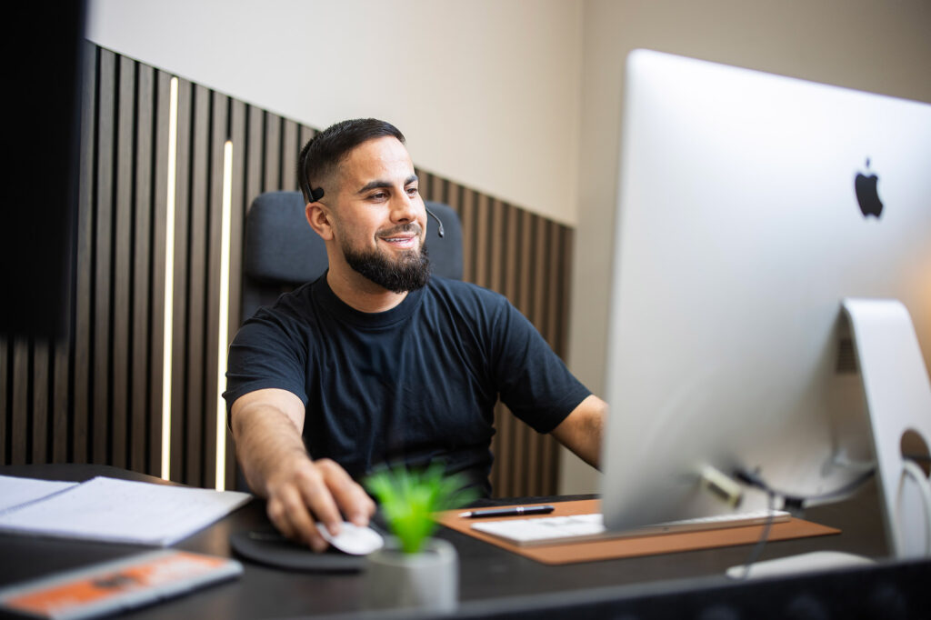 Entreprenør aftaler totalentreprise i København over telefonen