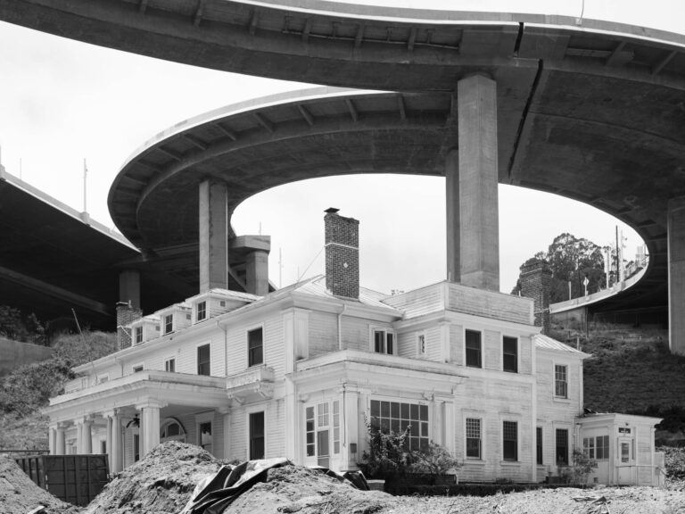 Mimi Plumb The Golden City