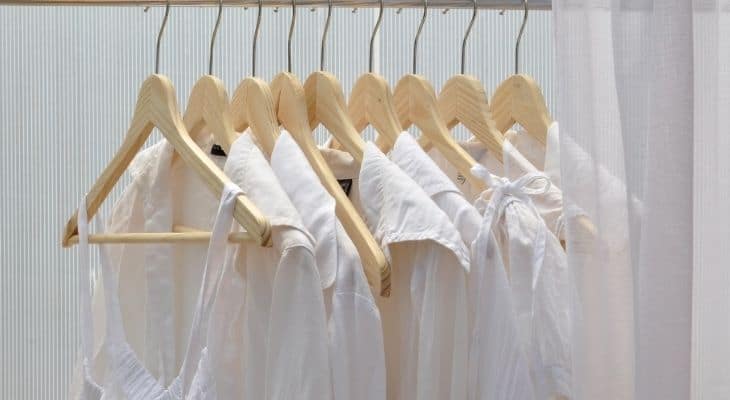 yellow stains on white clothes after storage