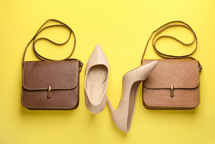 leather smell of shoes bags