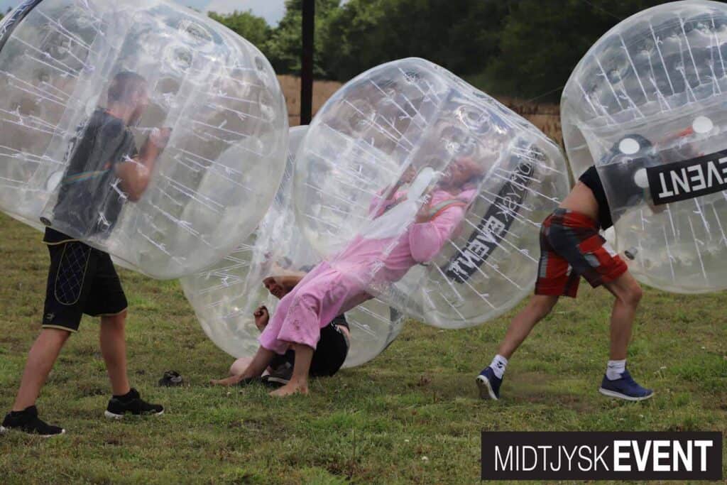 Bumper ball kamp