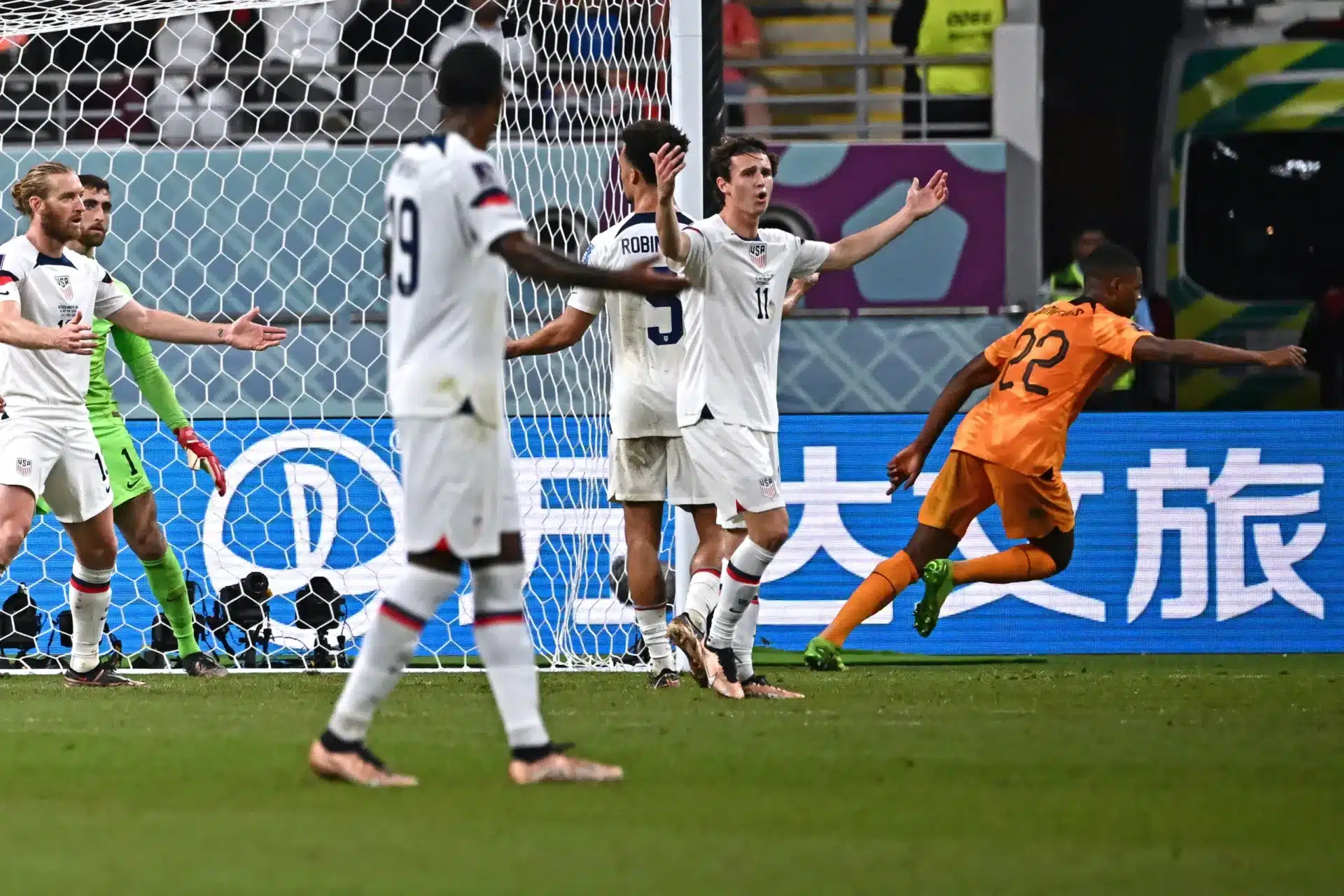 FBL-WC-2022-MATCH49-NED-USA