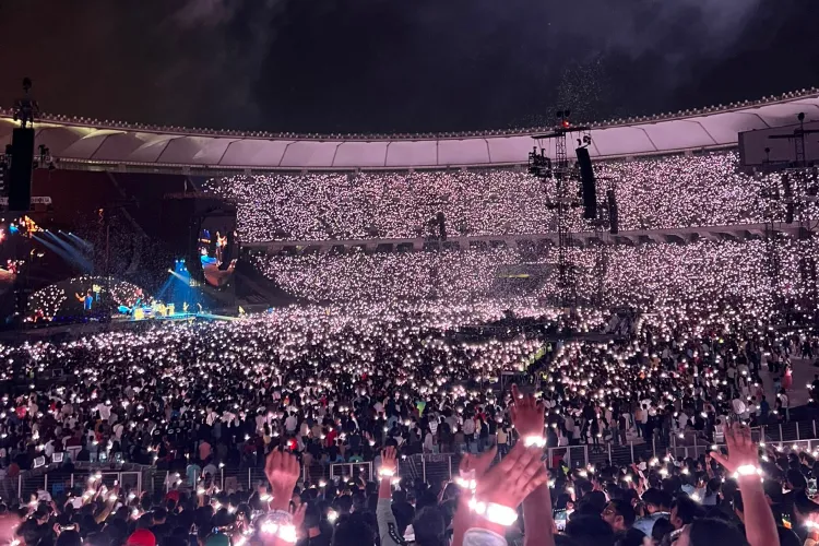 Massaal publiek van 1,34 lakh: Coldplay-concert vestigt nieuw record coldplay-concert