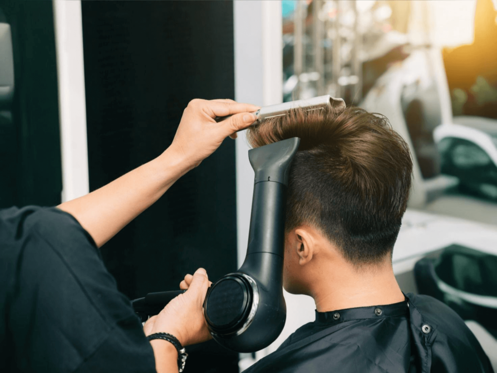 entretien coupe garcon Coupe de cheveux pour ado garçon : les tendances pour un look à la mode