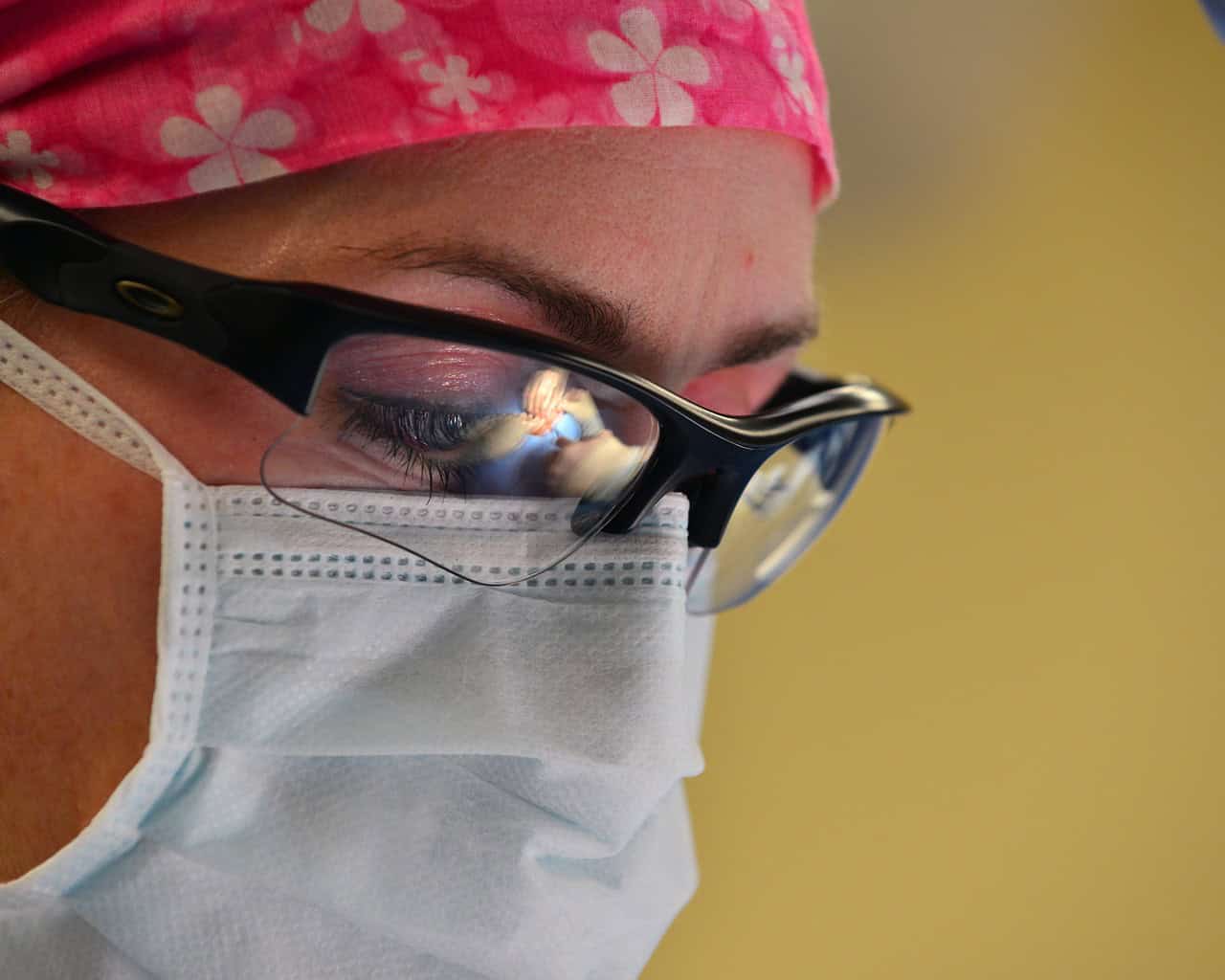 Face masks help contain bacteria and prevent the spread of illness throughout your nursing facility
