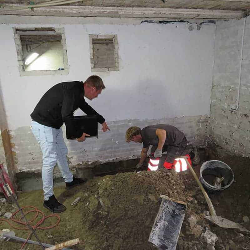 Hjælper med flere ting for erhverv