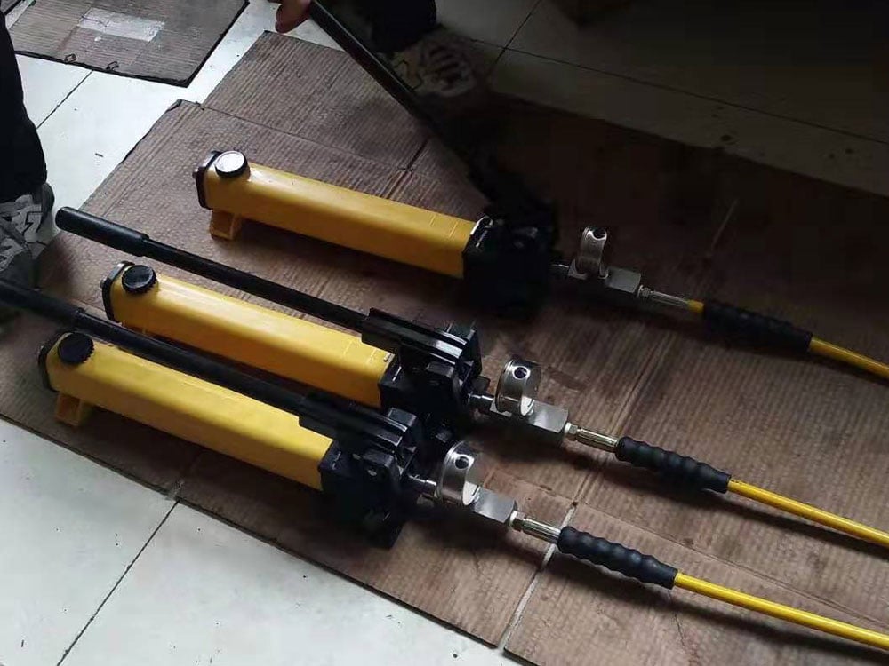 Lightweight Hydraulic Hand Pump