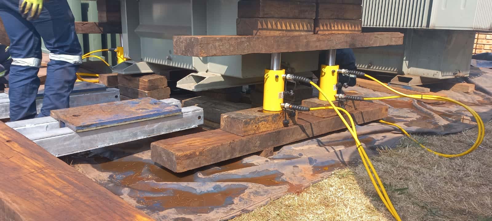 Hydraulic Cylinders