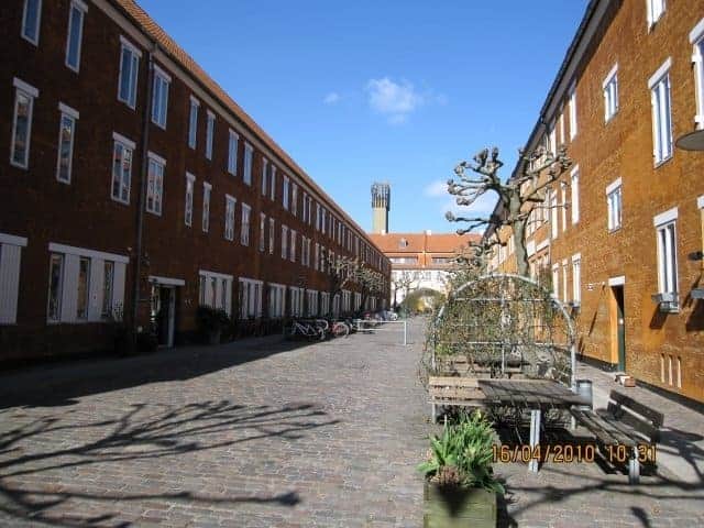 Udendørs maling hos fitness center