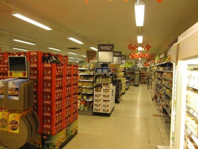 Brugsen efter at være blevet malet